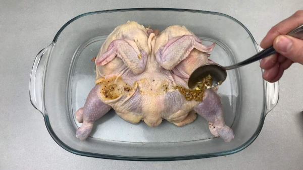 Цыплята табака в духовке: для праздника и обычного ужина