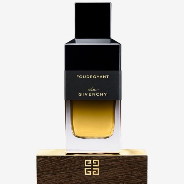  Три новых аромата La Collection Particulière от Givenchy 