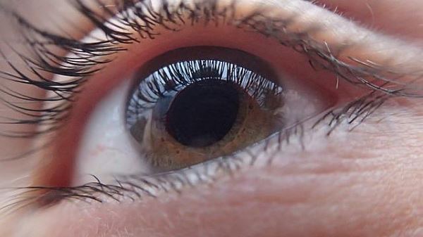 Глаукома: кто в зоне риска и можно ли ее вылечить